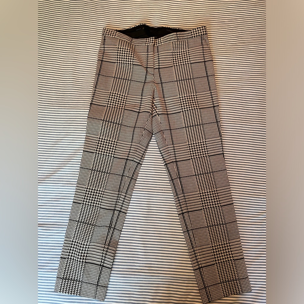 Theory Houndstooth Ankle Pants